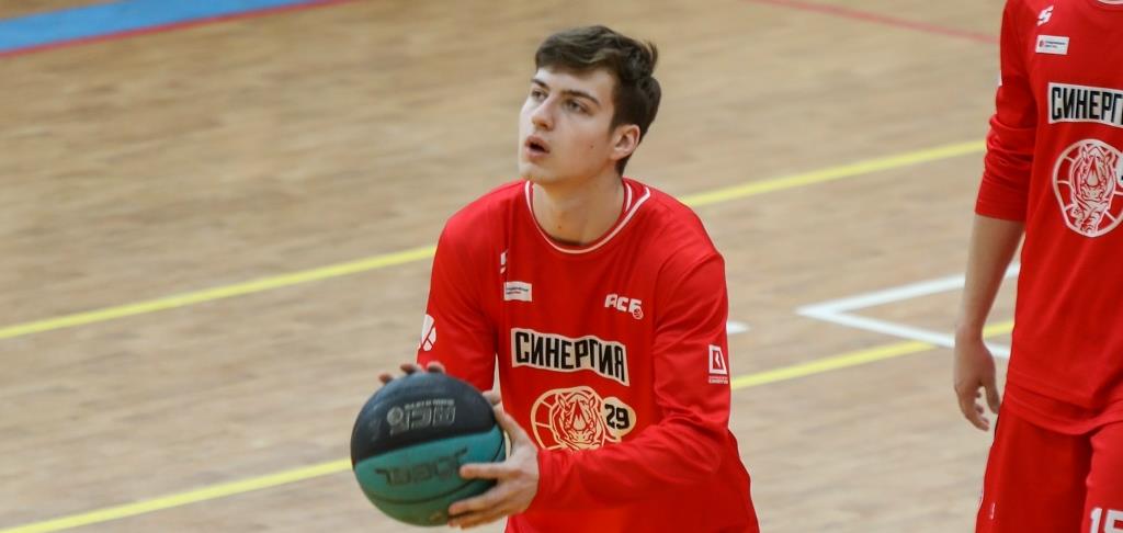 Матвей Спиридонов стал игроком УНИКСа-2