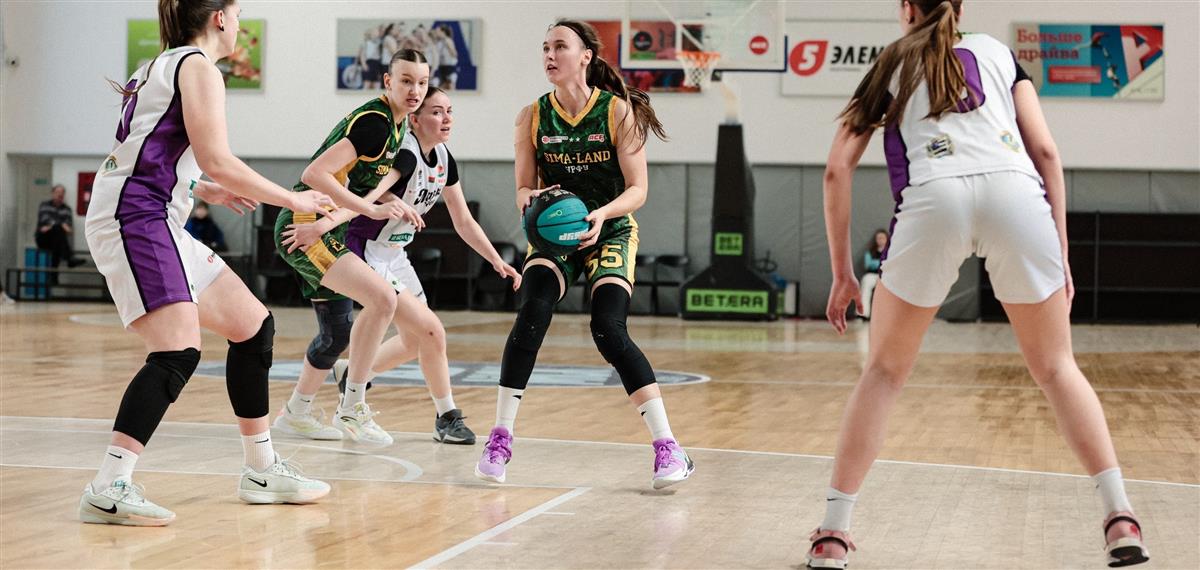 Запад против Востока, Минск против Санкт-Петербурга и дальний выезд «сирен»